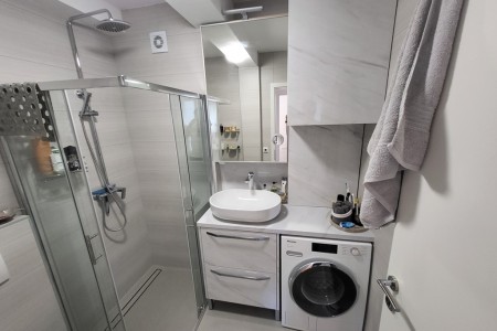 ZADAR - Trosoban penthouse sa krovnom terasom - Centar grada